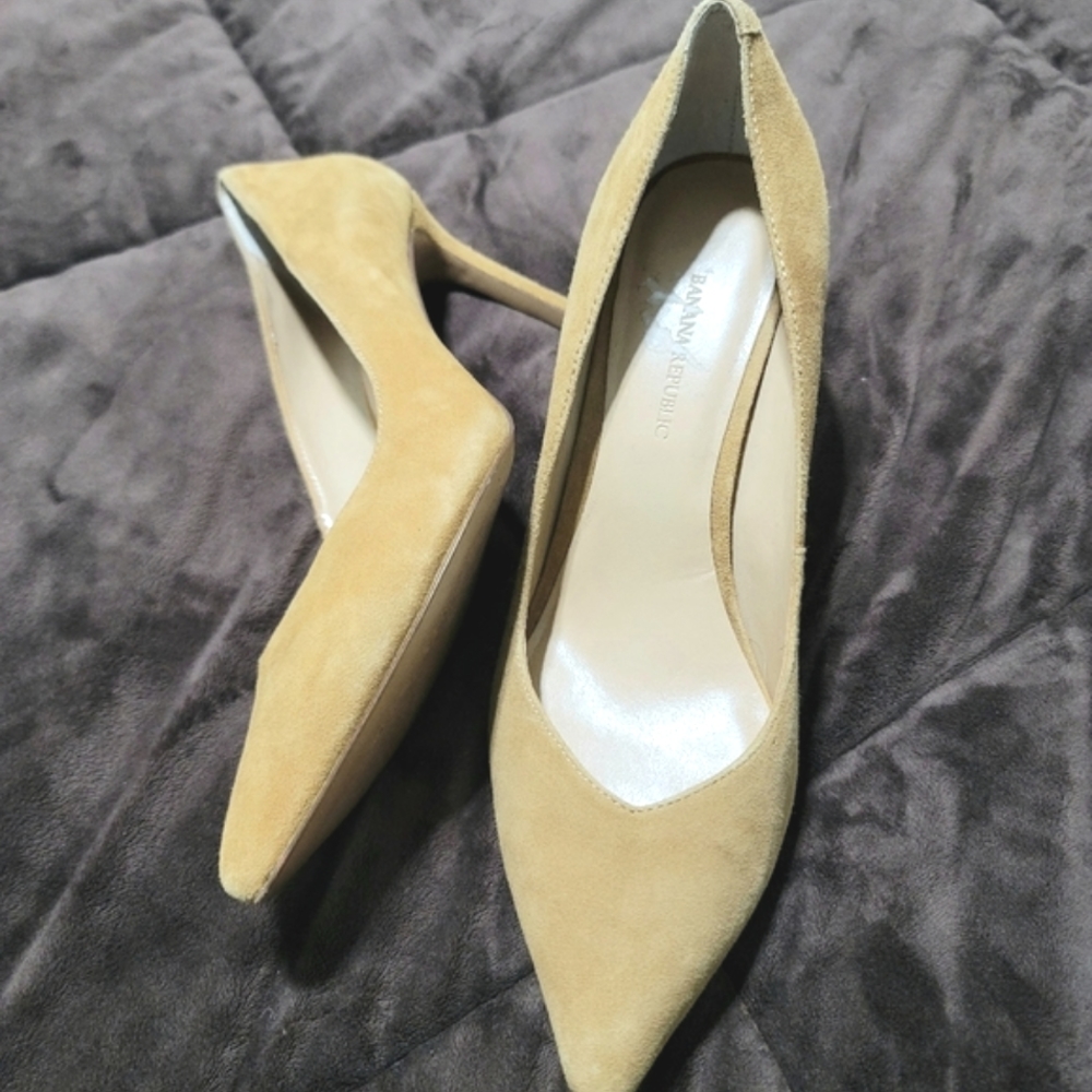 Banana Republic Women's Pointed Stiletto Pumps Shoes Size 8 M